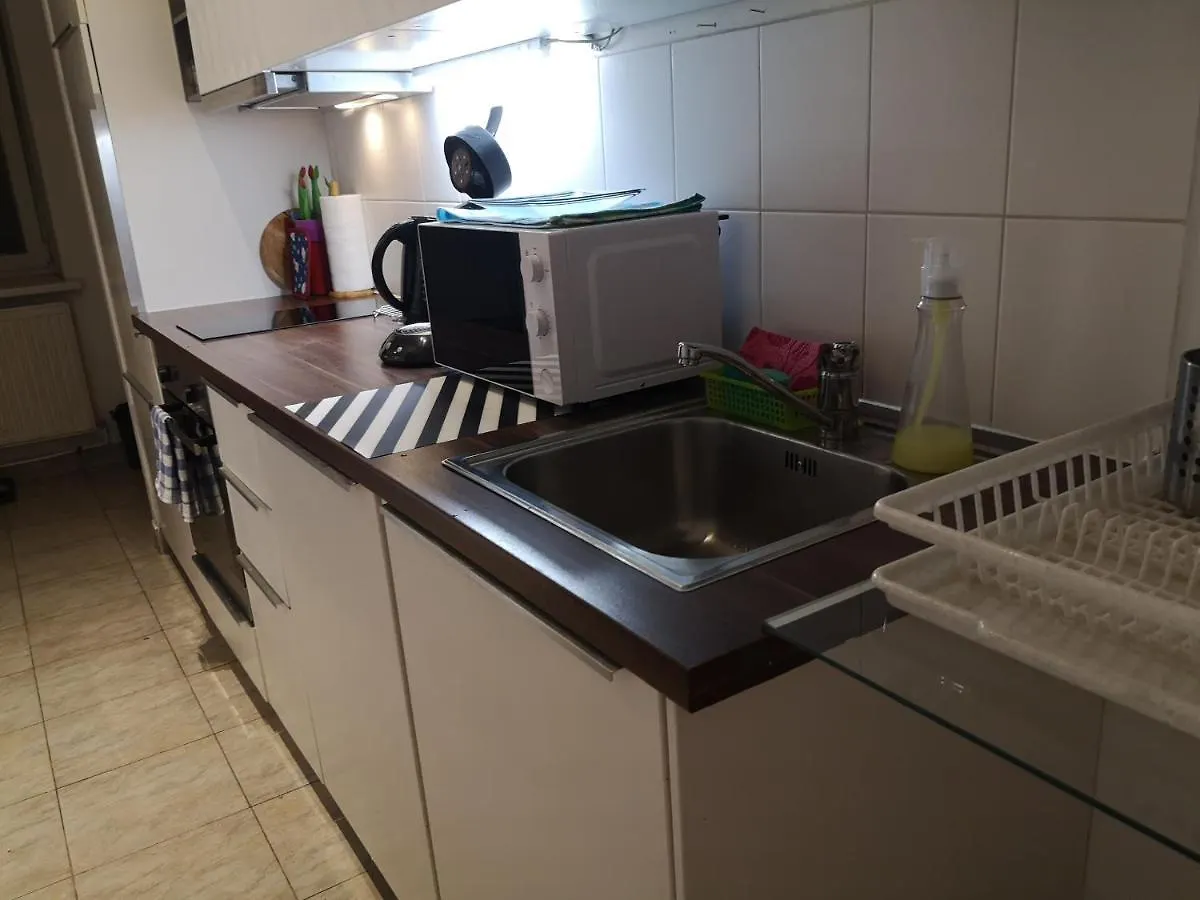 Asian Hospitality; Offer Near Imperial Palace Vienne