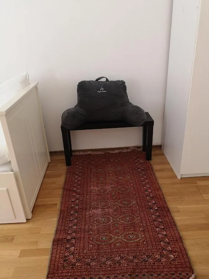 Asian Hospitality; Offer Near Imperial Palace Vienne 0*,